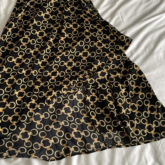 ❌SOLD❌ Printed Neck Tiered Dress - Picture 4 of 5